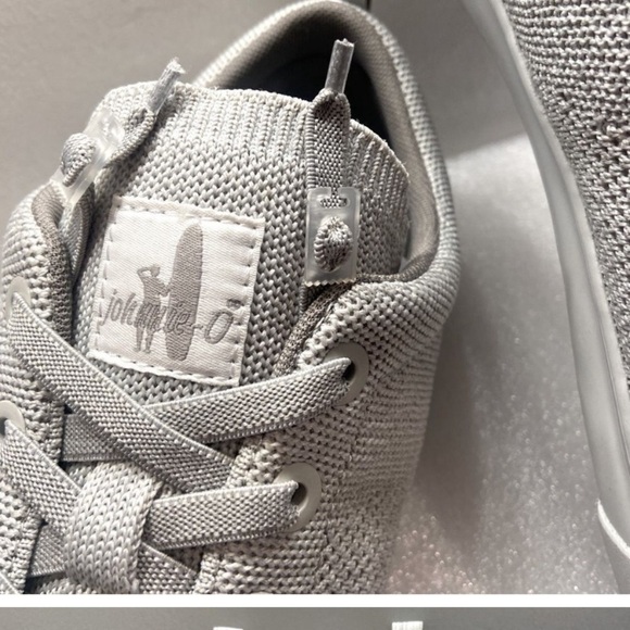 Johnnie-O Techknit Light Grey Sneakers Size 11 - Picture 2 of 11